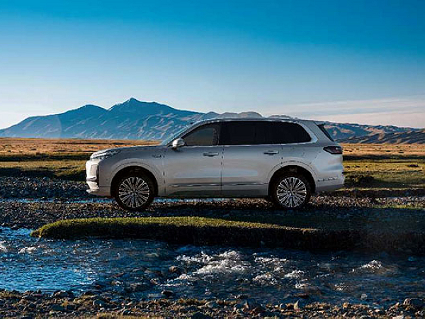 GEELY Galaxy M9 Leads the Way as the Duku Highway Reopens in Full